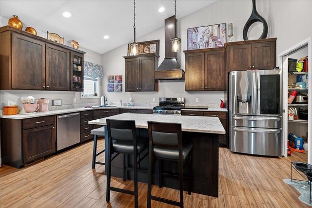 4555 Golf Drive, Windsor, WI 53598