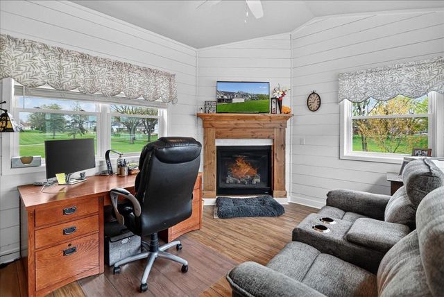 4555 Golf Drive, Windsor, WI 53598