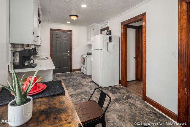 1303 Colonial Avenue, Greenville, NC 27834