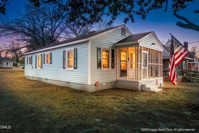 1303 Colonial Avenue, Greenville, NC 27834