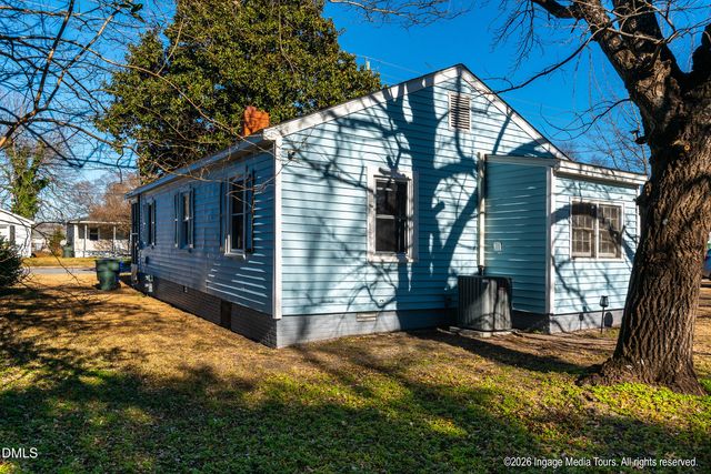 1303 Colonial Avenue, Greenville, NC 27834