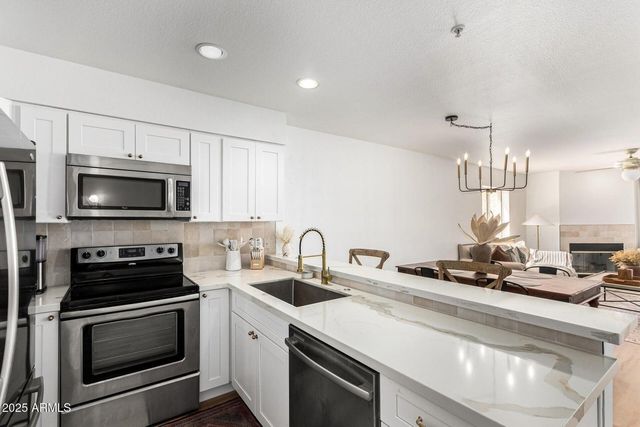 10080 E Mountain View Lake Drive Unit M327, Scottsdale, AZ 85258