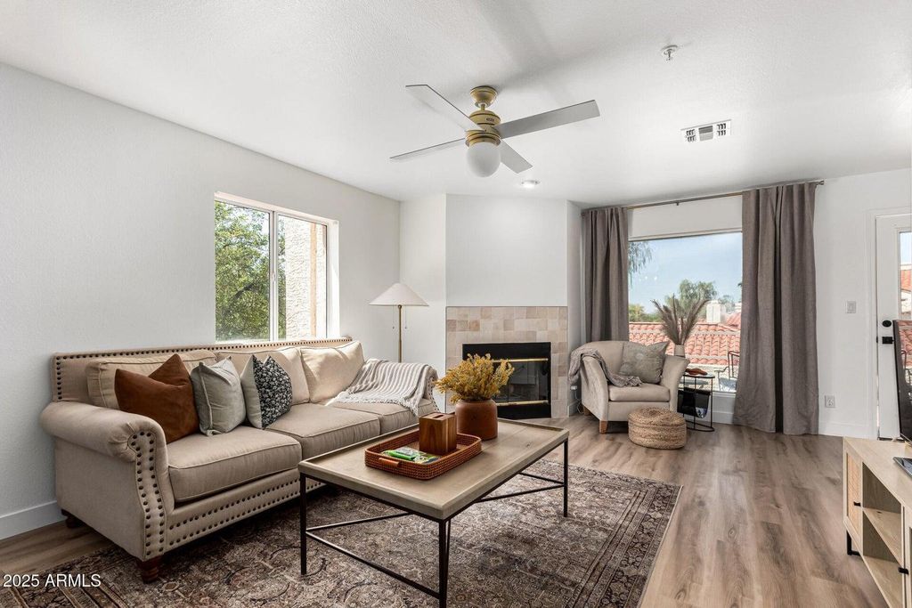 10080 E Mountain View Lake Drive Unit M327, Scottsdale, AZ 85258