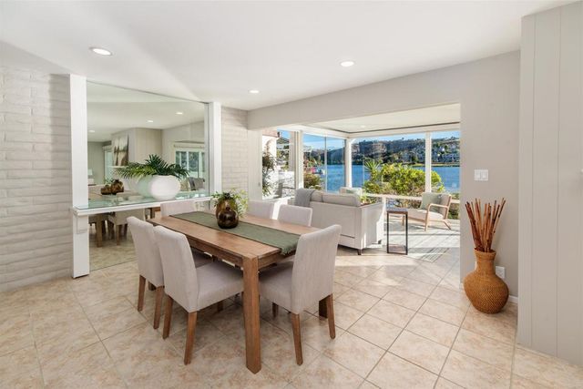 1499 La Linda Drive, San Marcos, CA 92078