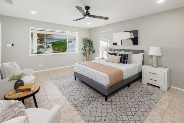 1499 La Linda Drive, San Marcos, CA 92078