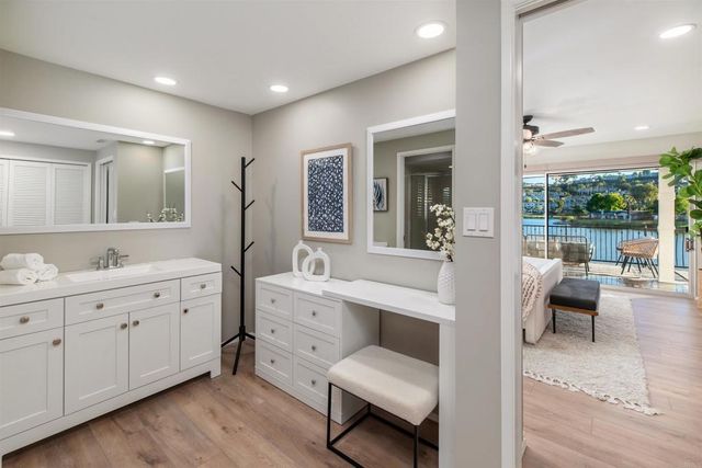 1499 La Linda Drive, San Marcos, CA 92078