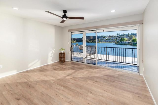 1499 La Linda Drive, San Marcos, CA 92078