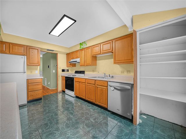 129 LAKE OTIS ROAD SE, Winter Haven, FL 33884