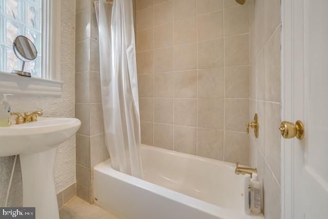 726 3RD ST NE, Washington, DC 20002