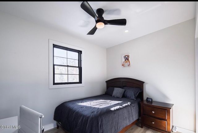 126 9th Street, Malta, NY 12866