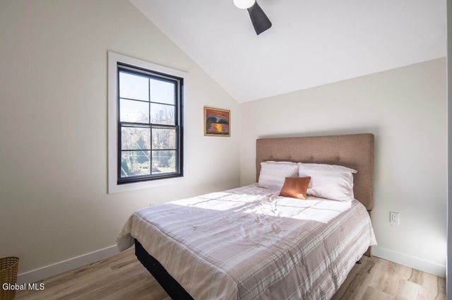 126 9th Street, Malta, NY 12866