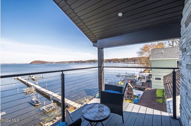 126 9th Street, Malta, NY 12866