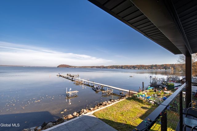 126 9th Street, Malta, NY 12866