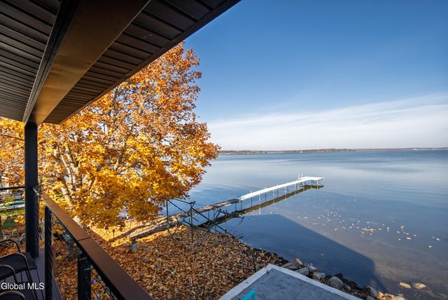 126 9th Street, Malta, NY 12866