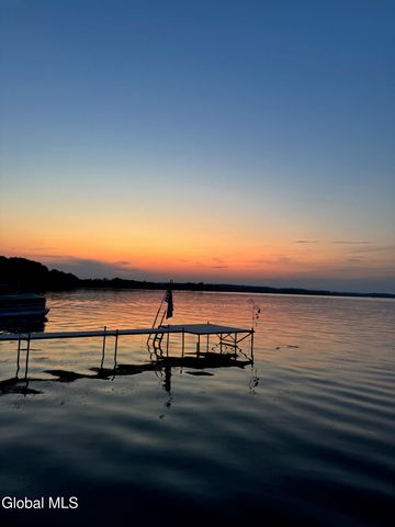 126 9th Street, Malta, NY 12866