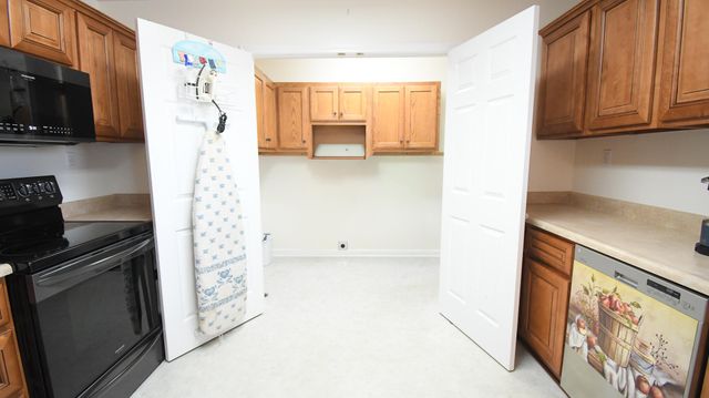 1096 Jenny Lillard Road, Lawrenceburg, KY 40342