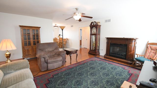 1096 Jenny Lillard Road, Lawrenceburg, KY 40342