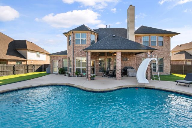 703 Sierra Avenue, Mansfield, TX 76063