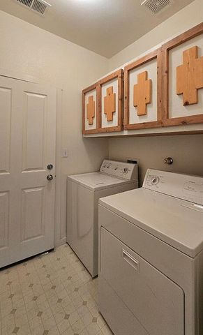 3 Broken Rock Place, Santa Fe, NM 87508