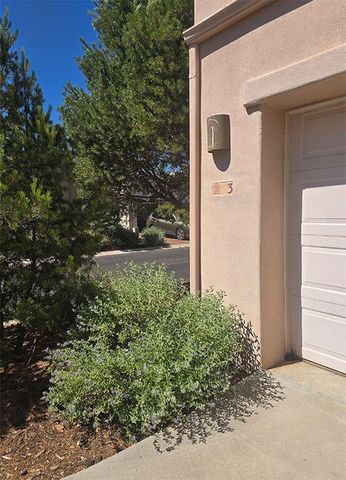 3 Broken Rock Place, Santa Fe, NM 87508