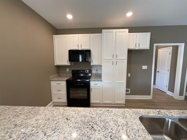 401 & 403 E Center Street, Jacksonville, AR 72076