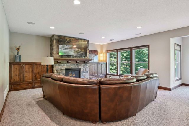 17887 63rd Avenue N, Maple Grove, MN 55311