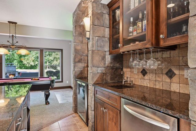 17887 63rd Avenue N, Maple Grove, MN 55311
