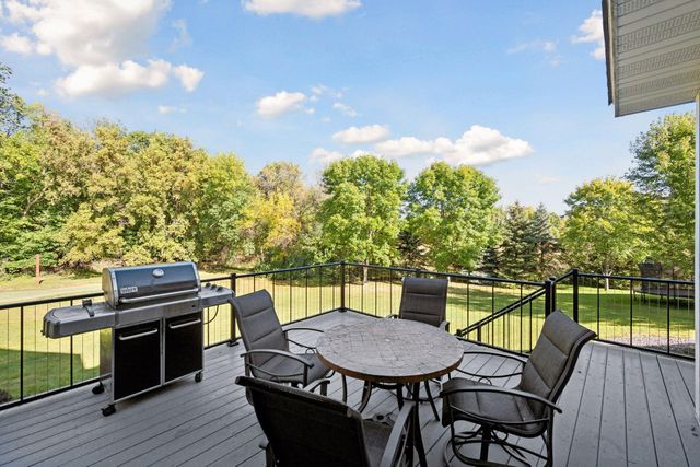 17887 63rd Avenue N, Maple Grove, MN 55311