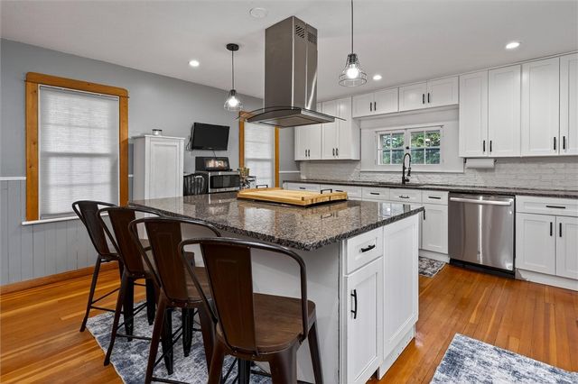 2085 Pinnacle Road, Henrietta, NY 14543