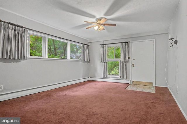 918 RIDLEY CREEK DR, Media, PA 19063