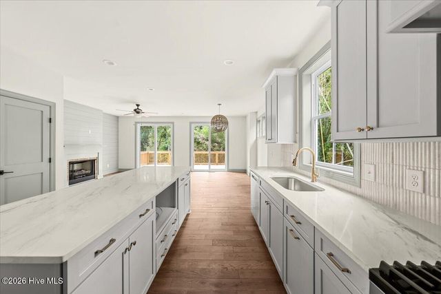 160 S Leak Street, Southern Pines, NC 28387
