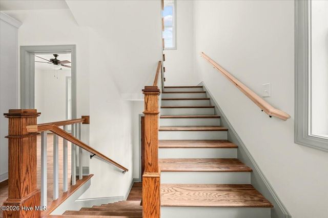 160 S Leak Street, Southern Pines, NC 28387