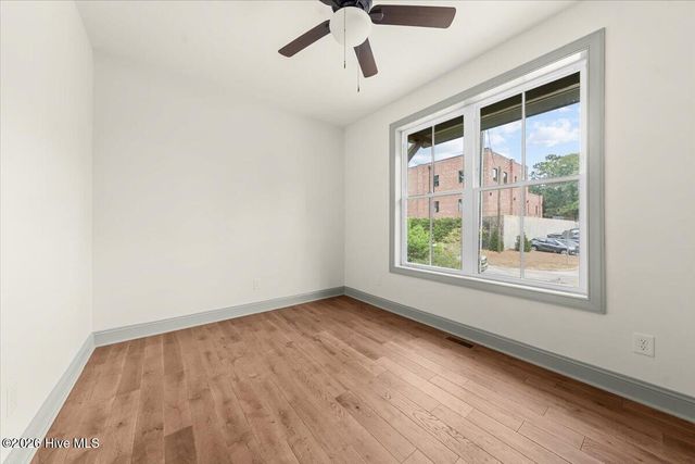 160 S Leak Street, Southern Pines, NC 28387