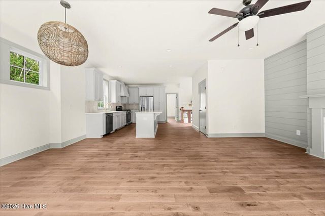 160 S Leak Street, Southern Pines, NC 28387