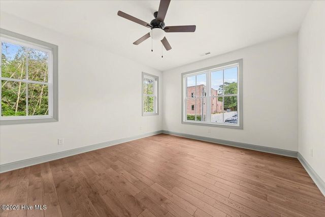 160 S Leak Street, Southern Pines, NC 28387