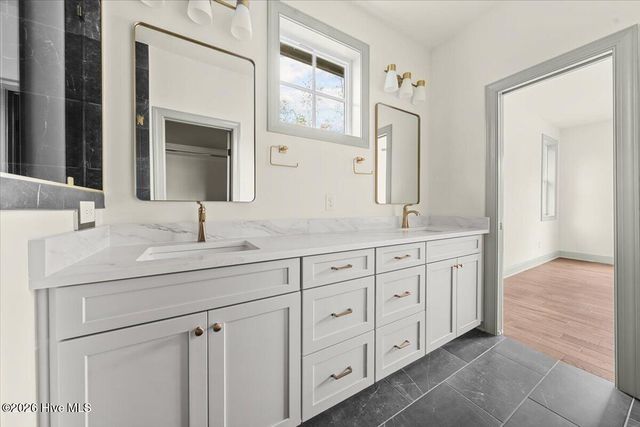 160 S Leak Street, Southern Pines, NC 28387