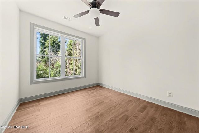 160 S Leak Street, Southern Pines, NC 28387