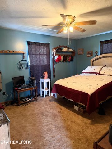 517 Bull Run Rd, Luttrell, TN 37779