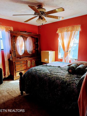 517 Bull Run Rd, Luttrell, TN 37779