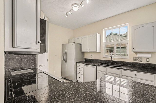 1505 Atlanta Court, 201, Florence, KY 41042