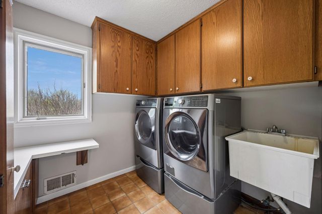 3895 Independence Road, Independence, MN 55359