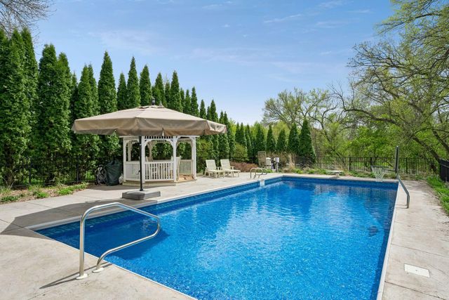 3895 Independence Road, Independence, MN 55359