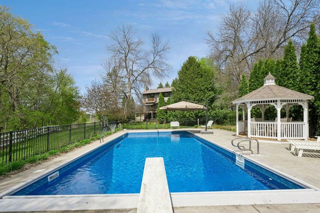 3895 Independence Road, Independence, MN 55359
