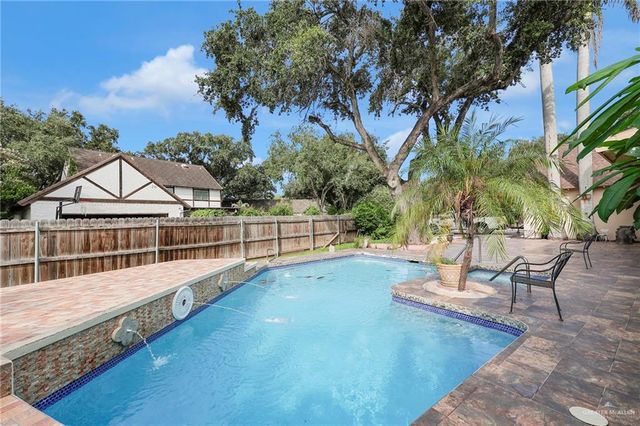 1111 Yucca Avenue, Mcallen, TX 78504