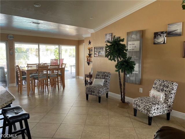531 SW 39th TER, Cape Coral, FL 33914