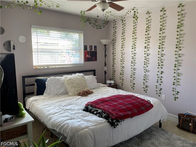 531 SW 39th TER, Cape Coral, FL 33914