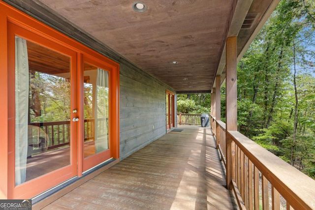 224 Dragon Tree Lane, Lakemont, GA 30552