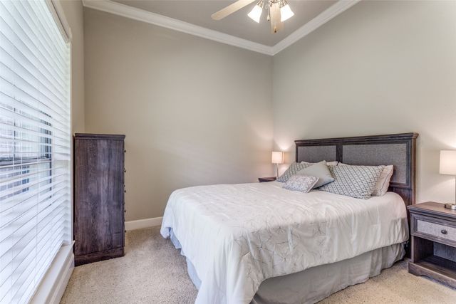 101 Creekpath Drive, Azle, TX 76020