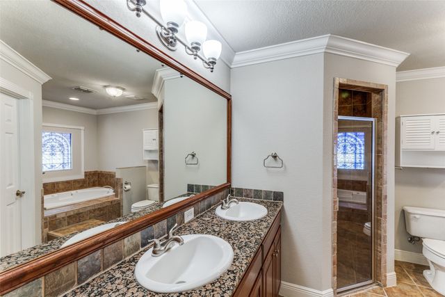 101 Creekpath Drive, Azle, TX 76020