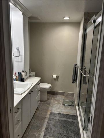 1552 Barcelona Way 6-19, Weston, FL 33327